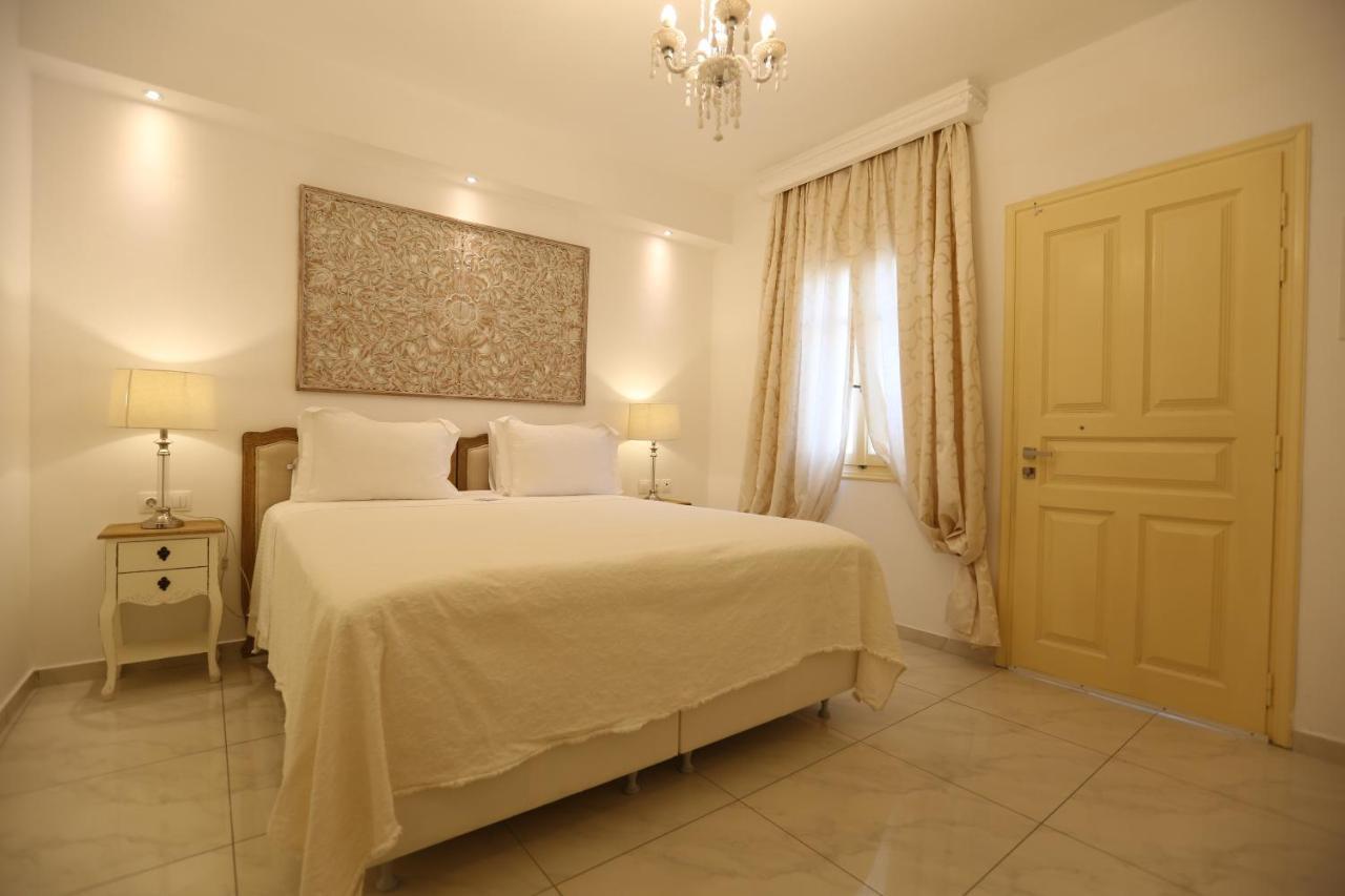 The White Suites Adámasz Kültér fotó